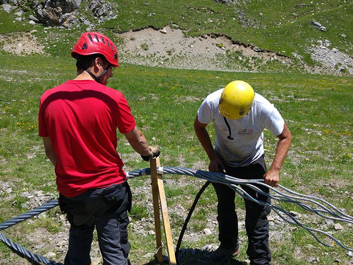 Travaux de câble